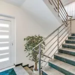 Dom wakacyjny Frane By Interhome