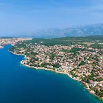 Frane By Interhome * Maslenica