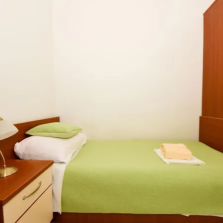 Сasa de vacaciones Frane By Interhome