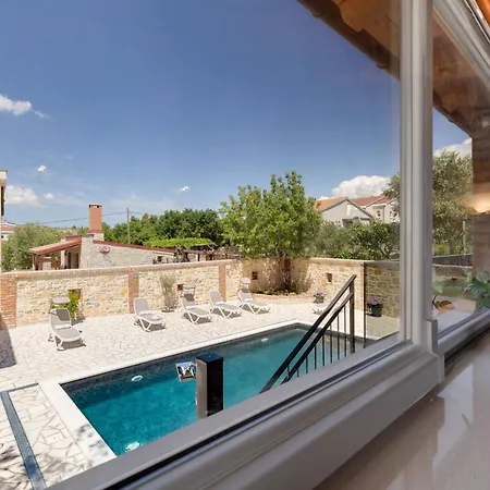 Frane By Interhome Сasa de vacaciones *