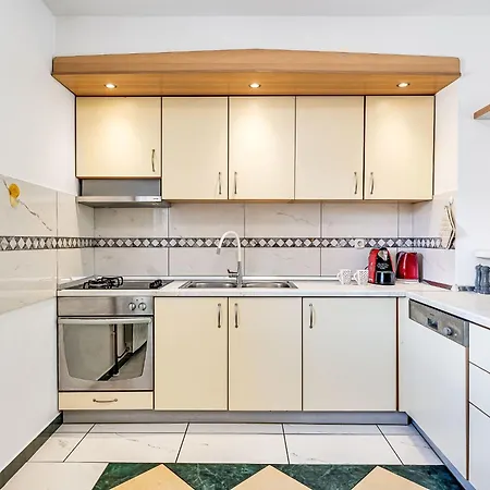 Сasa de vacaciones Frane By Interhome *