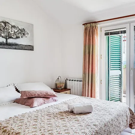 Frane By Interhome Сasa de vacaciones