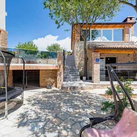 Frane By Interhome