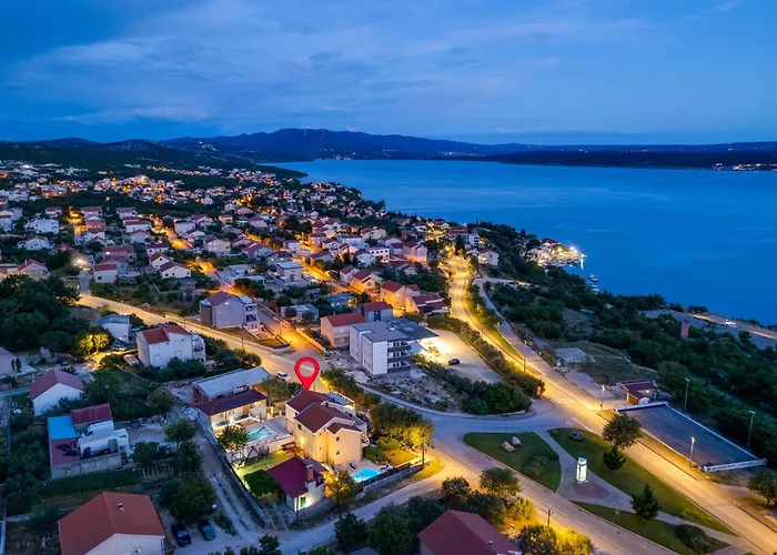 Frane By Interhome * Maslenica